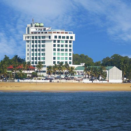 The Quilon Beach Hotel And Convention Center Kollam Exterior foto