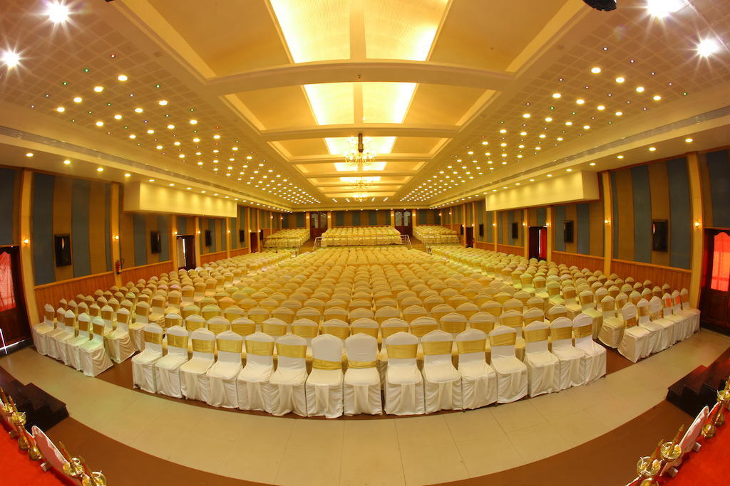 The Quilon Beach Hotel And Convention Center Kollam Exterior foto
